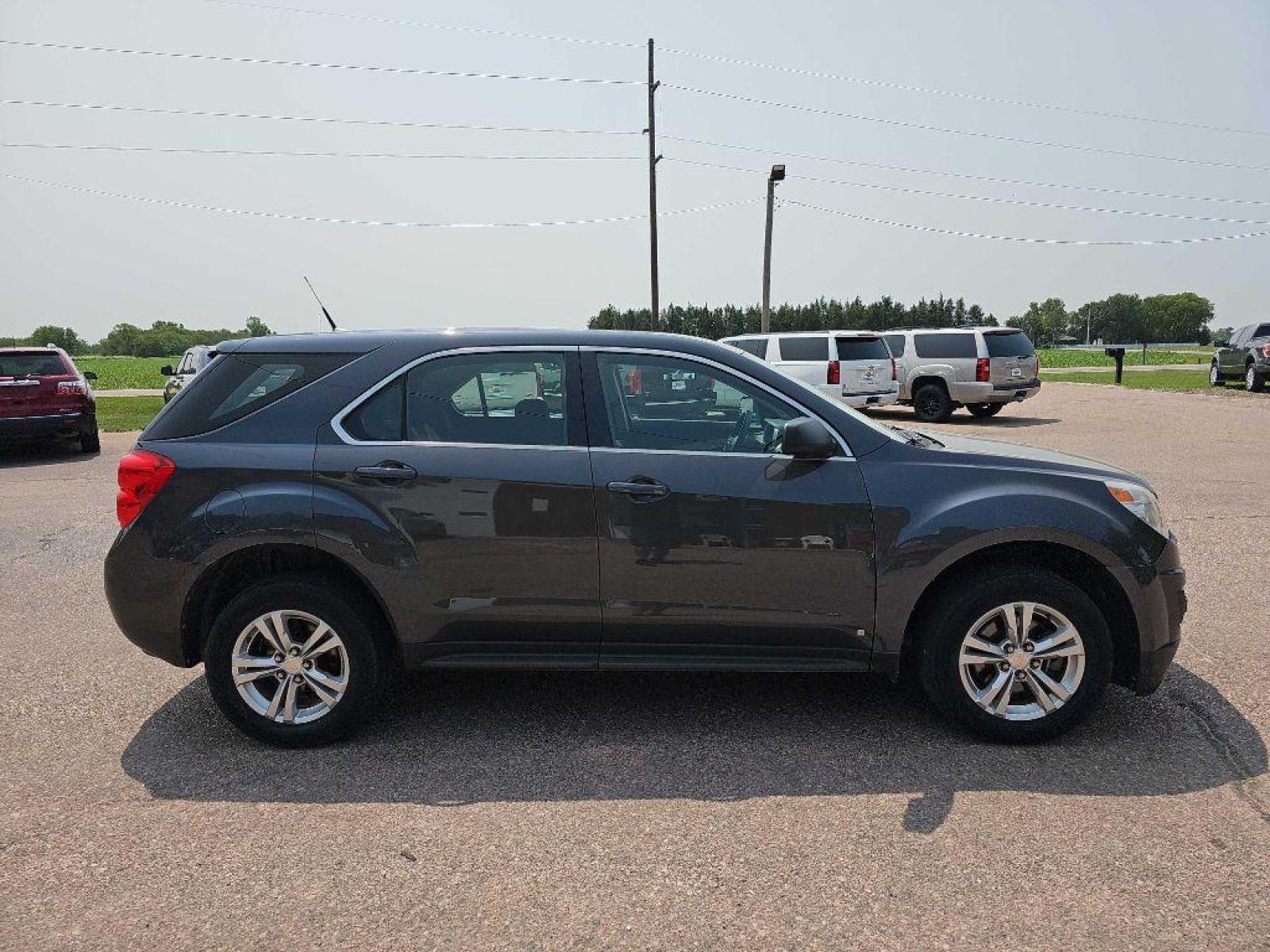 2010 BLUE CHEVROLET EQUINOX LS (2CNFLCEW5A6) with an 2.4L engine, Automatic transmission, located at 495 Old Highway 20 West, South Sioux City, NE, 68776, (402) 494-2677, 42.458408, -96.443512 - Photo #4