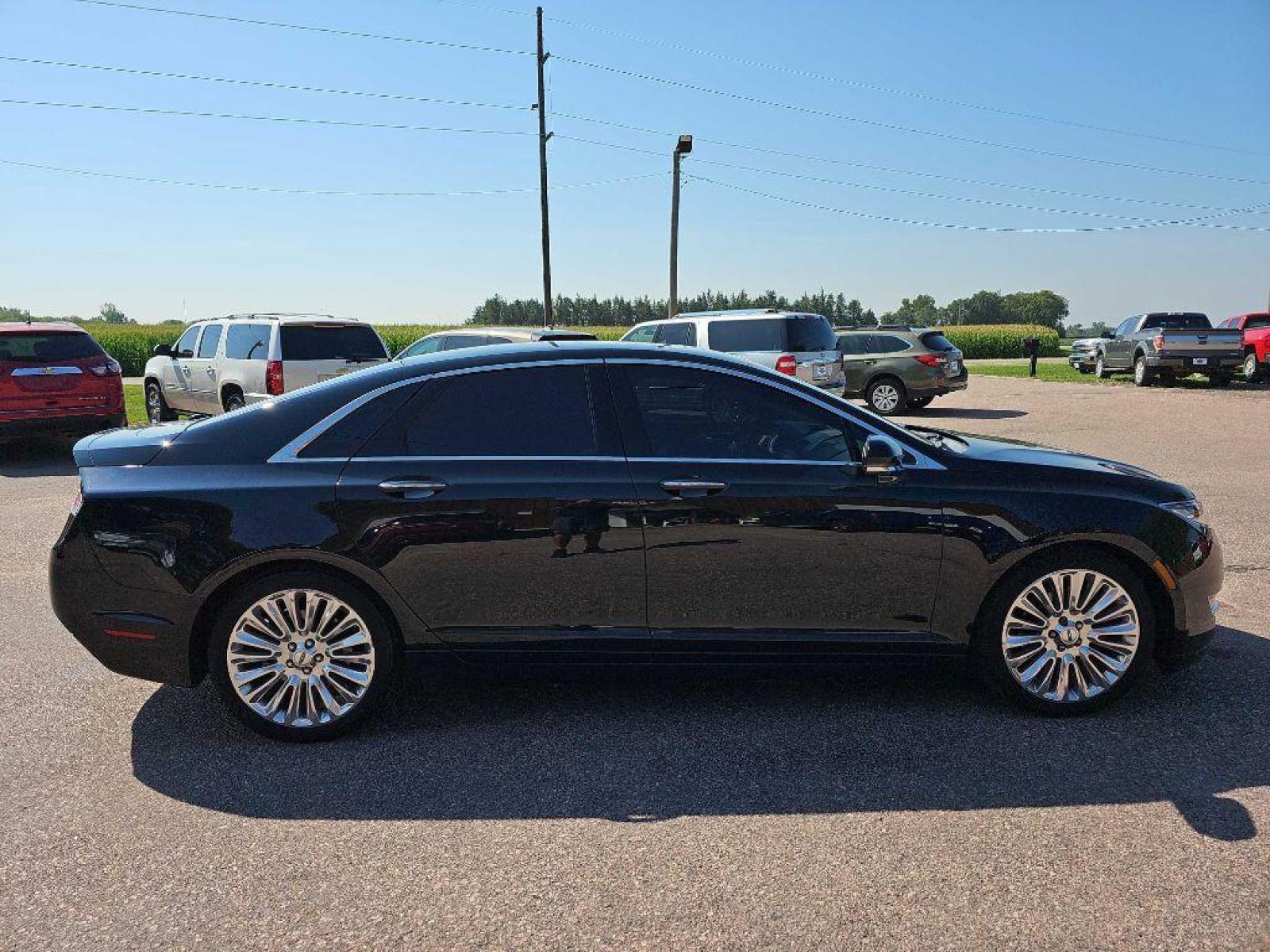2014 BLACK LINCOLN MKZ (3LN6L2J9XER) with an 2.0L engine, Automatic transmission, located at 495 Old Highway 20 West, South Sioux City, NE, 68776, (402) 494-2677, 42.458408, -96.443512 - Photo #4