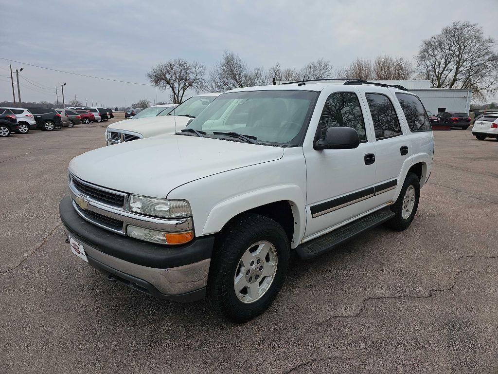 photo of 2004 CHEVROLET TAHOE 4DR