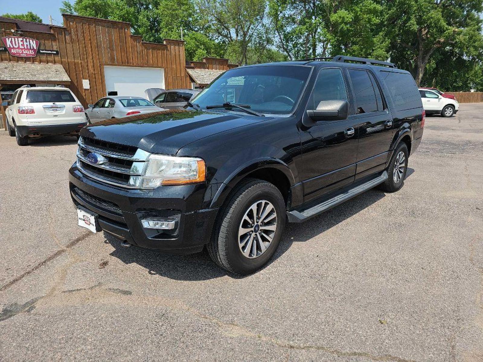 2015 BLACK FORD EXPEDITION EL XLT (1FMJK1JT7FE) with an 3.5L engine, Automatic transmission, located at 495 Old Highway 20 West, South Sioux City, NE, 68776, (402) 494-2677, 42.458408, -96.443512 - Photo #0