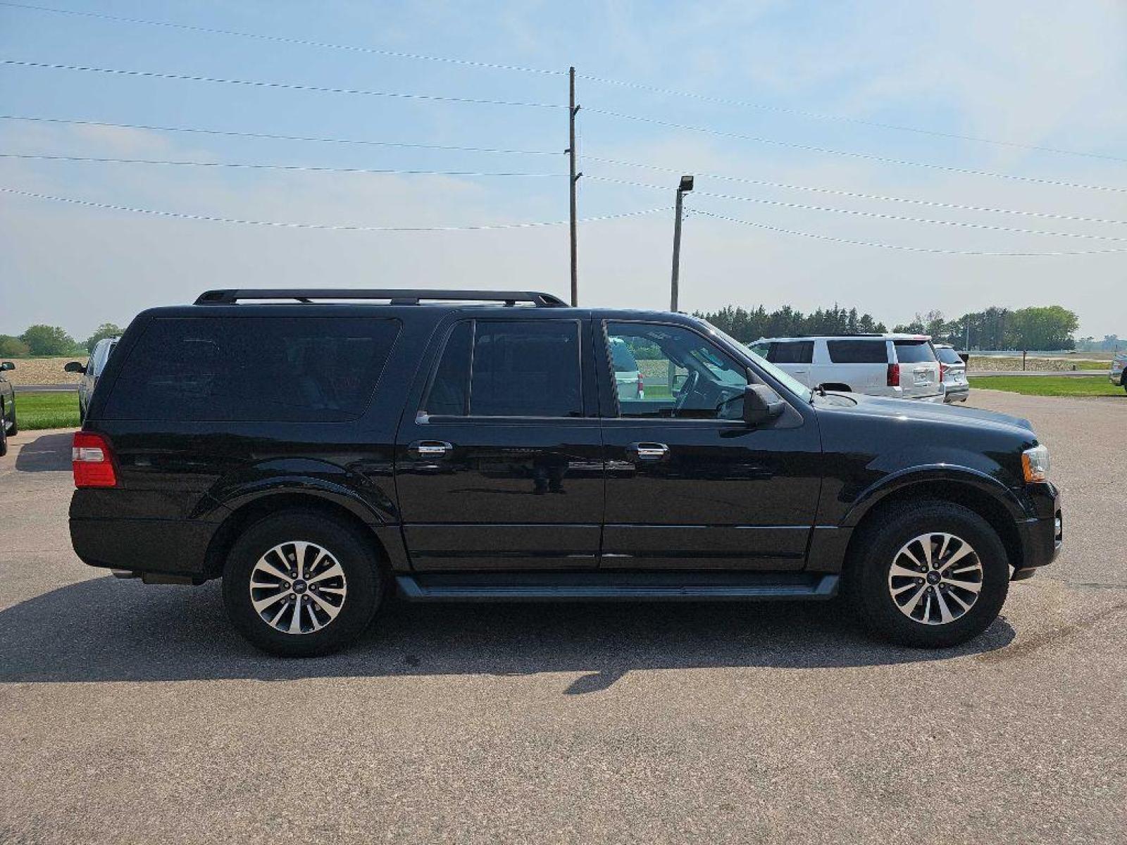 2015 BLACK FORD EXPEDITION EL XLT (1FMJK1JT7FE) with an 3.5L engine, Automatic transmission, located at 495 Old Highway 20 West, South Sioux City, NE, 68776, (402) 494-2677, 42.458408, -96.443512 - Photo #1