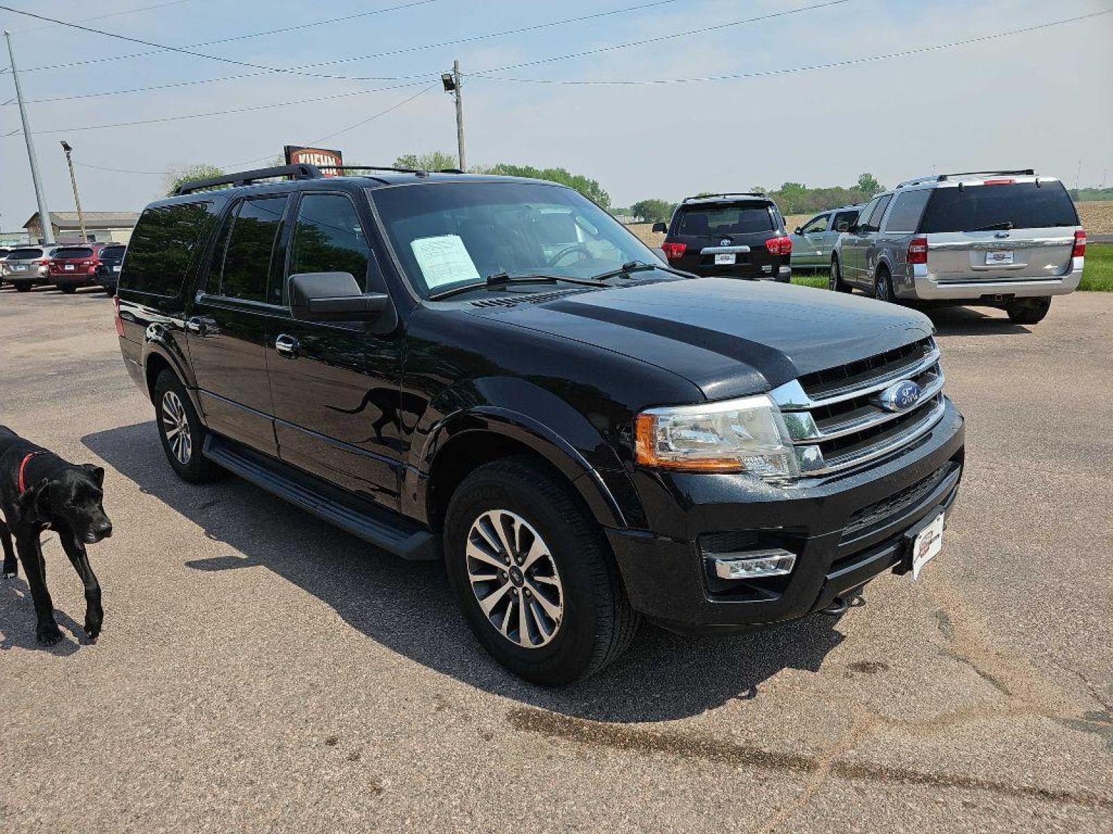 2015 BLACK FORD EXPEDITION EL XLT (1FMJK1JT7FE) with an 3.5L engine, Automatic transmission, located at 495 Old Highway 20 West, South Sioux City, NE, 68776, (402) 494-2677, 42.458408, -96.443512 - Photo #3