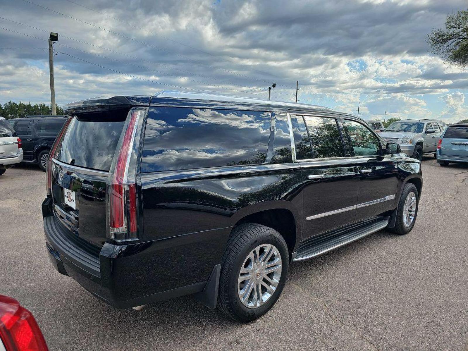 2015 BLACK CADILLAC ESCALADE ESV (1GYS4GKJ6FR) with an 6.2L engine, Automatic transmission, located at 495 Old Highway 20 West, South Sioux City, NE, 68776, (402) 494-2677, 42.458408, -96.443512 - Photo #0