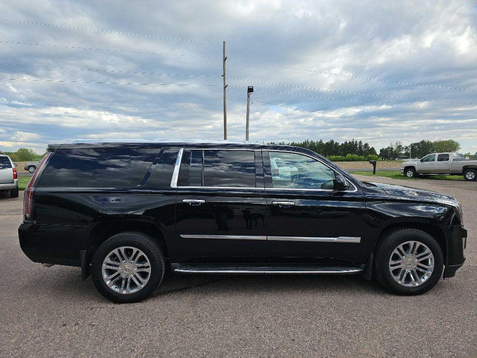 2015 BLACK CADILLAC ESCALADE ESV (1GYS4GKJ6FR) with an 6.2L engine, Automatic transmission, located at 495 Old Highway 20 West, South Sioux City, NE, 68776, (402) 494-2677, 42.458408, -96.443512 - Photo #1