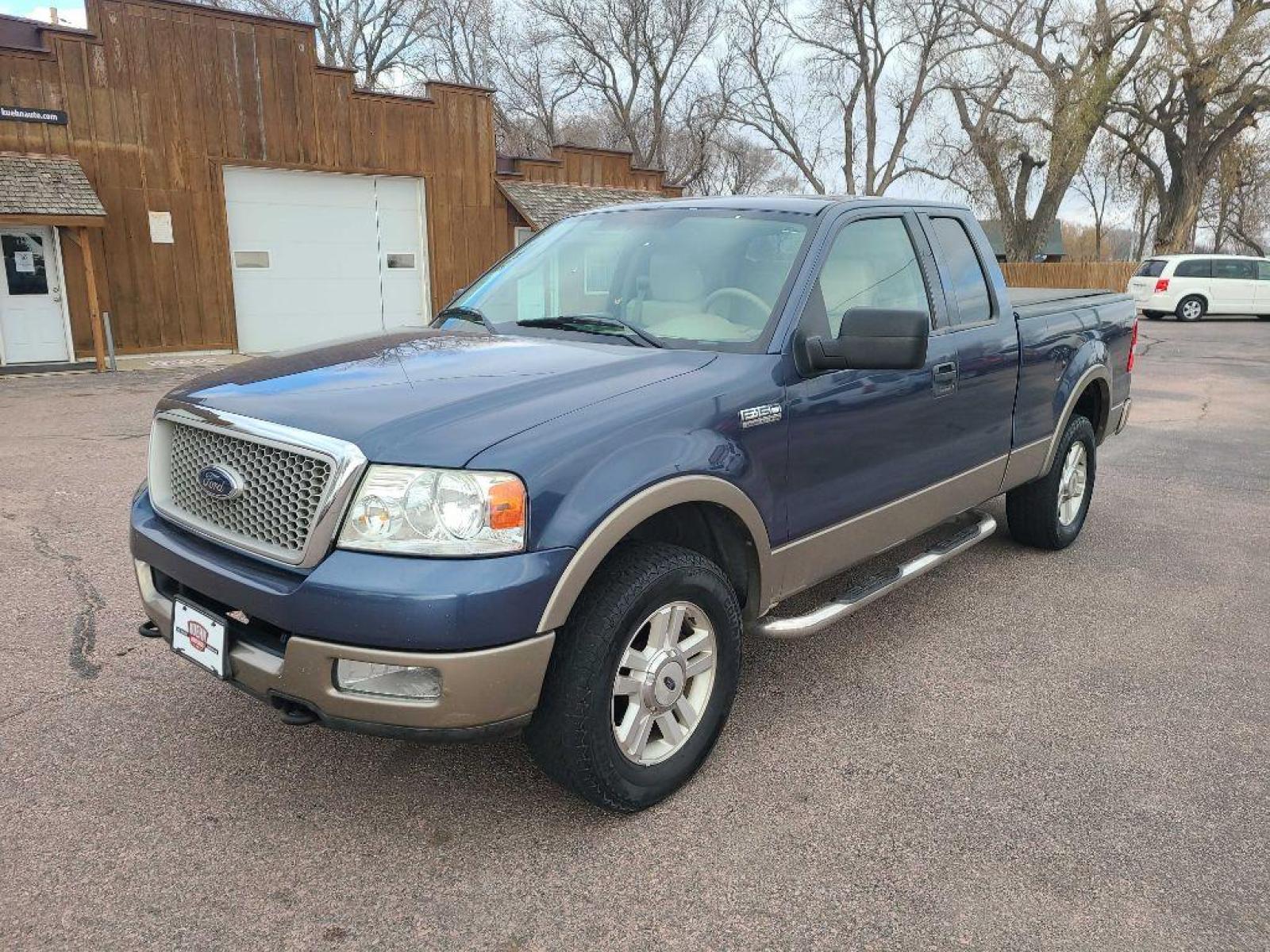 2004 BLUE FORD F150 (1FTPX14544K) with an 5.4L engine, Automatic transmission, located at 495 Old Highway 20 West, South Sioux City, NE, 68776, (402) 494-2677, 42.458408, -96.443512 - Photo #0