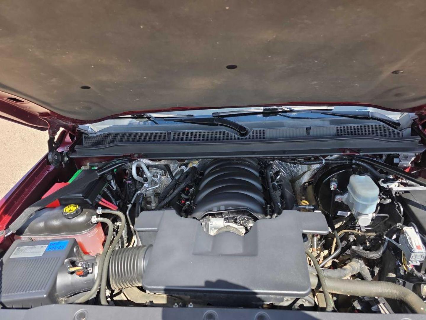 2016 MAROON GMC YUKON DENALI (1GKS2CKJ0GR) with an 6.2L engine, Automatic transmission, located at 495 Old Highway 20 West, South Sioux City, NE, 68776, (402) 494-2677, 42.458408, -96.443512 - Photo#17
