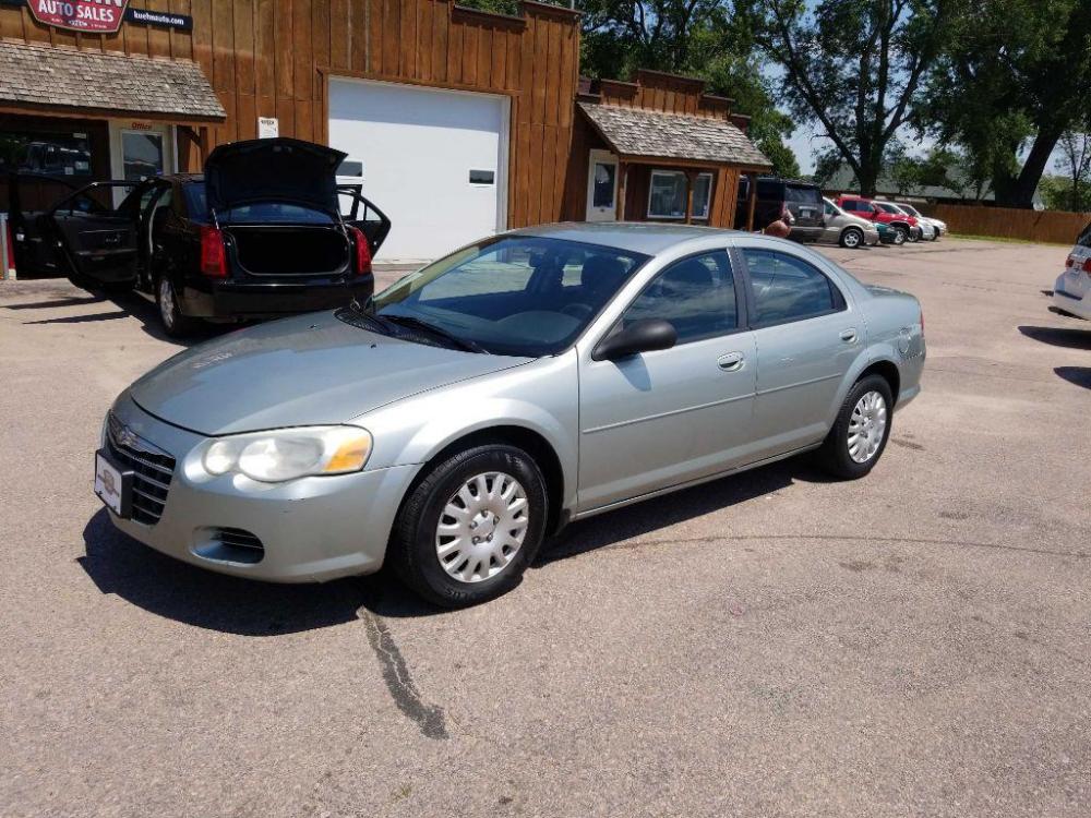2006 GREEN CHRYSLER SEBRING (1C3EL46XX6N) with an 2.4L engine, Automatic transmission, located at 495 Old Highway 20 West, South Sioux City, NE, 68776, (402) 494-2677, 42.458408, -96.443512 - Photo #0