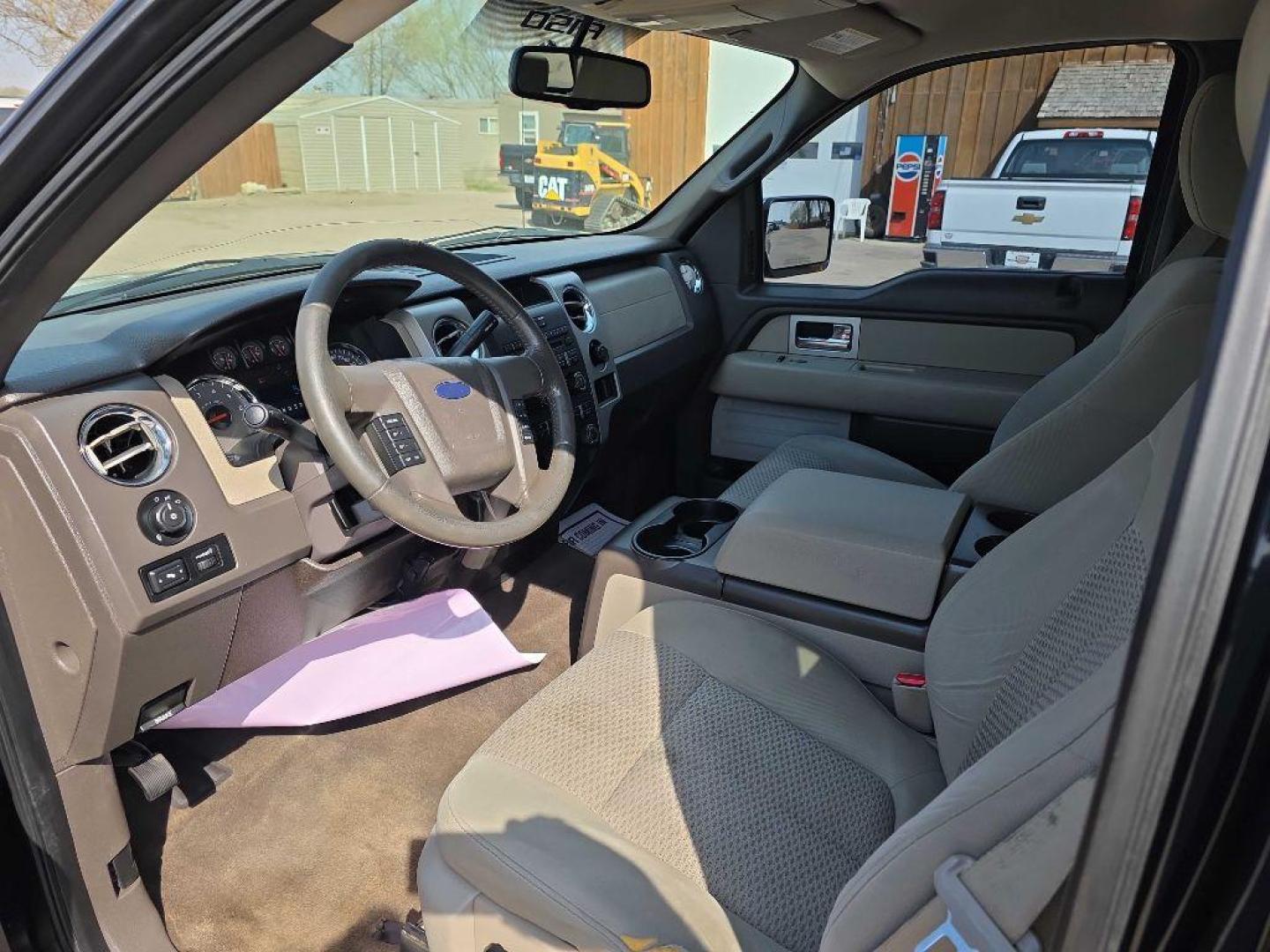 2009 BLACK FORD F150 SUPERCREW (1FTPW14V99F) with an 5.4L engine, Automatic transmission, located at 495 Old Highway 20 West, South Sioux City, NE, 68776, (402) 494-2677, 42.458408, -96.443512 - Photo#9