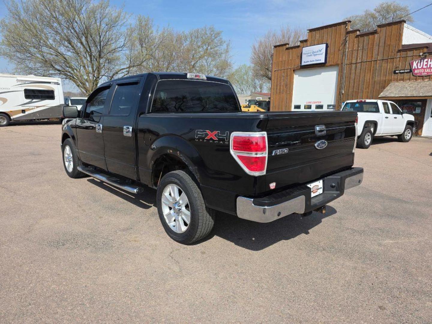 2009 BLACK FORD F150 SUPERCREW (1FTPW14V99F) with an 5.4L engine, Automatic transmission, located at 495 Old Highway 20 West, South Sioux City, NE, 68776, (402) 494-2677, 42.458408, -96.443512 - Photo#2