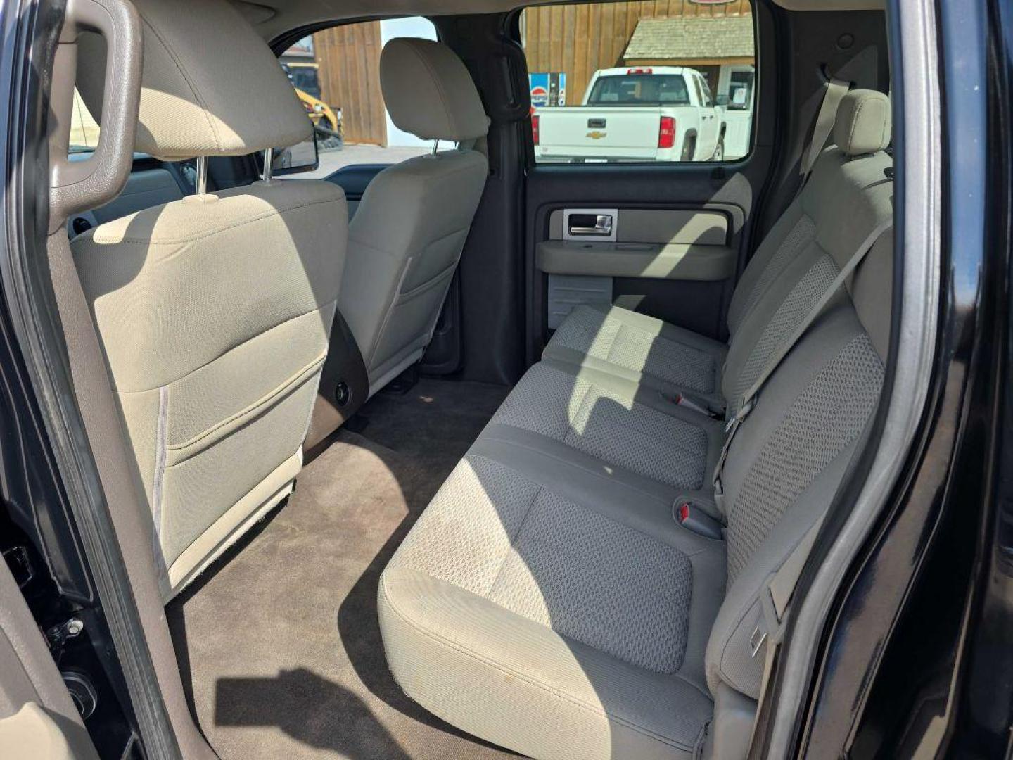 2009 BLACK FORD F150 SUPERCREW (1FTPW14V99F) with an 5.4L engine, Automatic transmission, located at 495 Old Highway 20 West, South Sioux City, NE, 68776, (402) 494-2677, 42.458408, -96.443512 - Photo#8