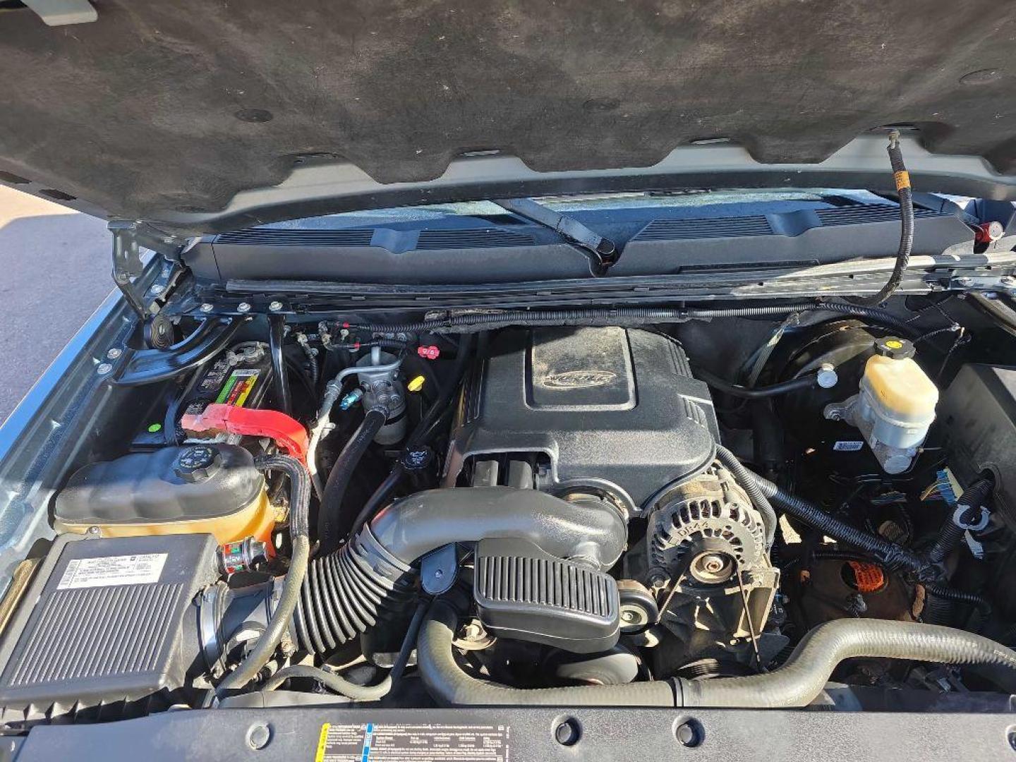 2007 BLUE CHEVROLET SILVERADO 1500 CREW CAB (2GCEK13M871) with an 5.3L engine, Automatic transmission, located at 495 Old Highway 20 West, South Sioux City, NE, 68776, (402) 494-2677, 42.458408, -96.443512 - Photo#11