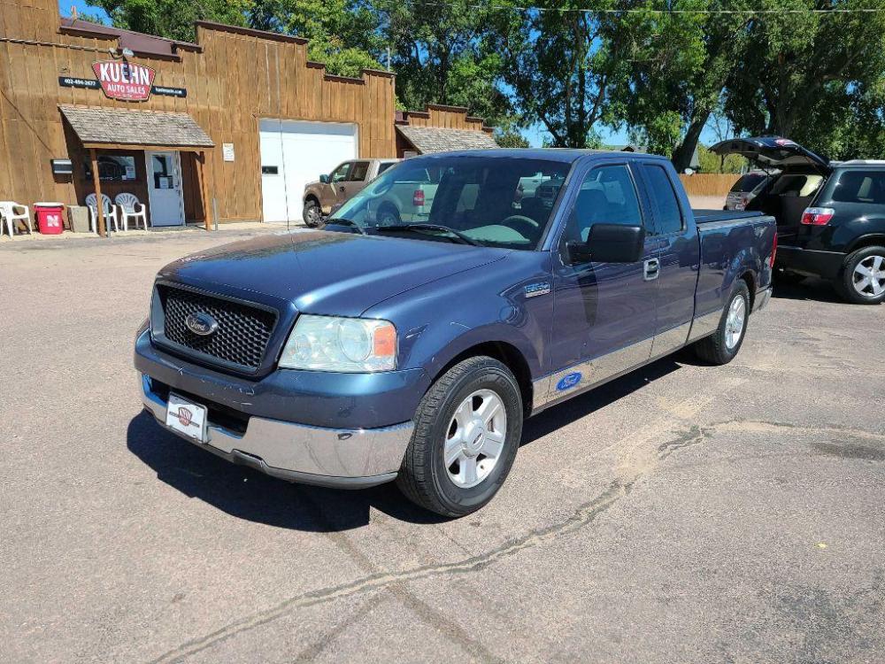 2004 BLUE FORD F150 (1FTPX12524N) with an 5.4L engine, Automatic transmission, located at 495 Old Highway 20 West, South Sioux City, NE, 68776, (402) 494-2677, 42.458408, -96.443512 - Photo #0