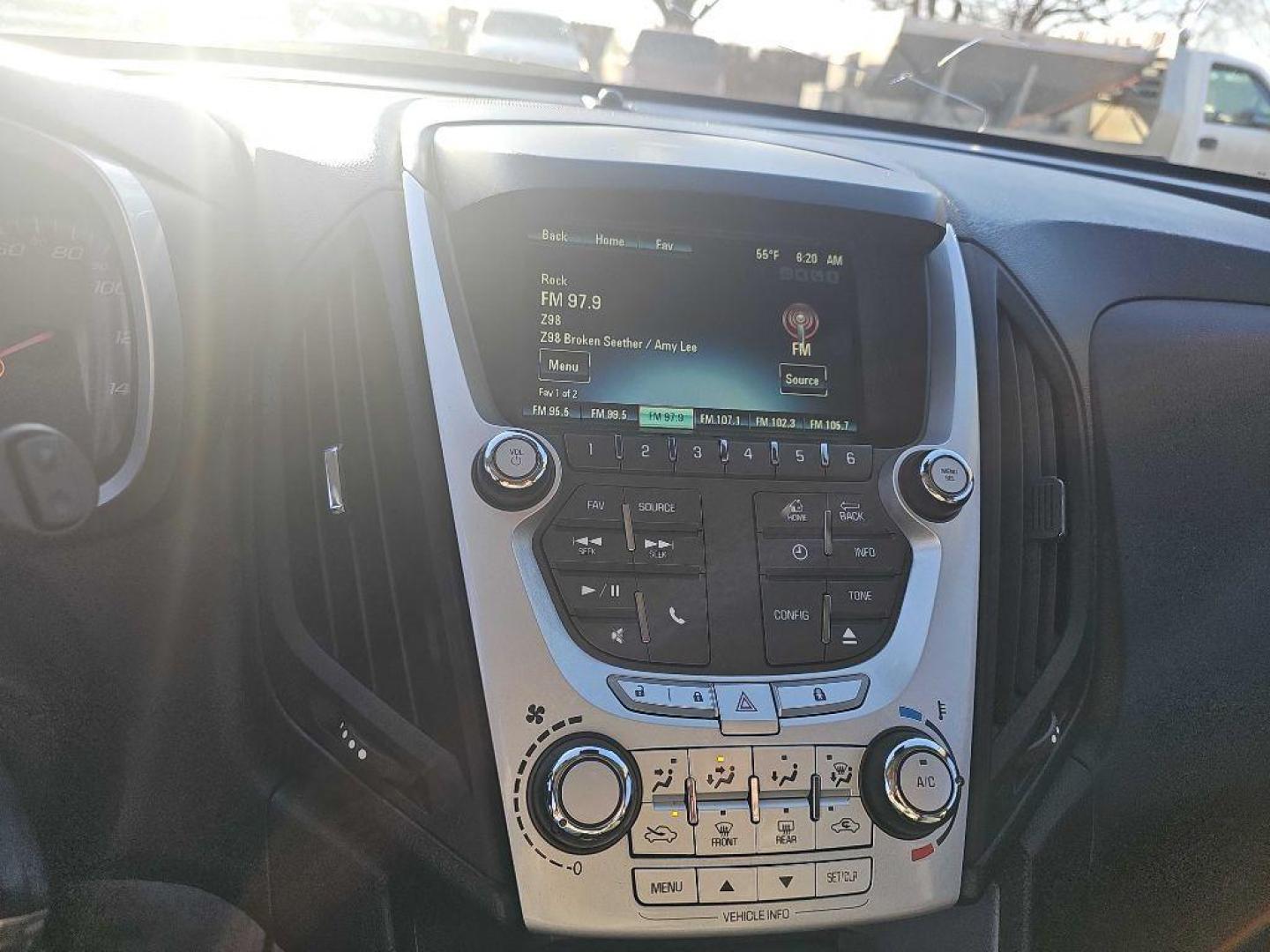 2012 WHITE CHEVROLET EQUINOX LT (2GNALDEK7C1) with an 2.4L engine, Automatic transmission, located at 495 Old Highway 20 West, South Sioux City, NE, 68776, (402) 494-2677, 42.458408, -96.443512 - Photo#11