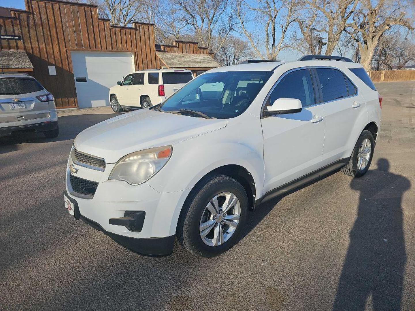 2012 WHITE CHEVROLET EQUINOX LT (2GNALDEK7C1) with an 2.4L engine, Automatic transmission, located at 495 Old Highway 20 West, South Sioux City, NE, 68776, (402) 494-2677, 42.458408, -96.443512 - Photo#2