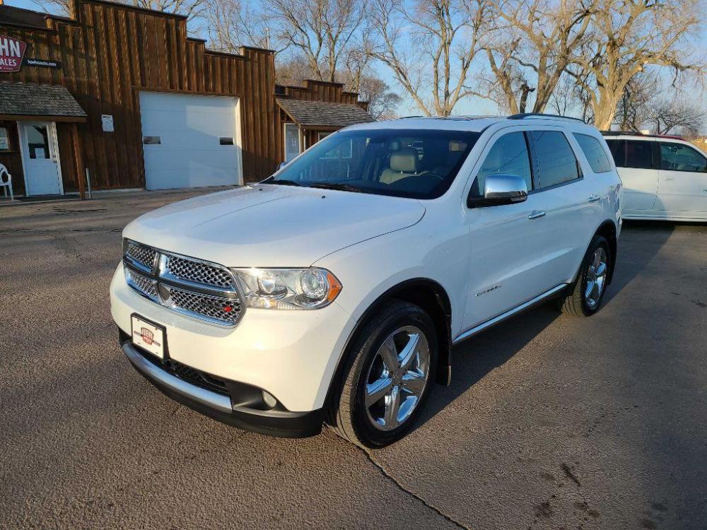 2013 WHITE DODGE DURANGO CITADEL (1C4RDJEG5DC) with an 3.6L engine, Automatic transmission, located at 495 Old Highway 20 West, South Sioux City, NE, 68776, (402) 494-2677, 42.458408, -96.443512 - Photo #0