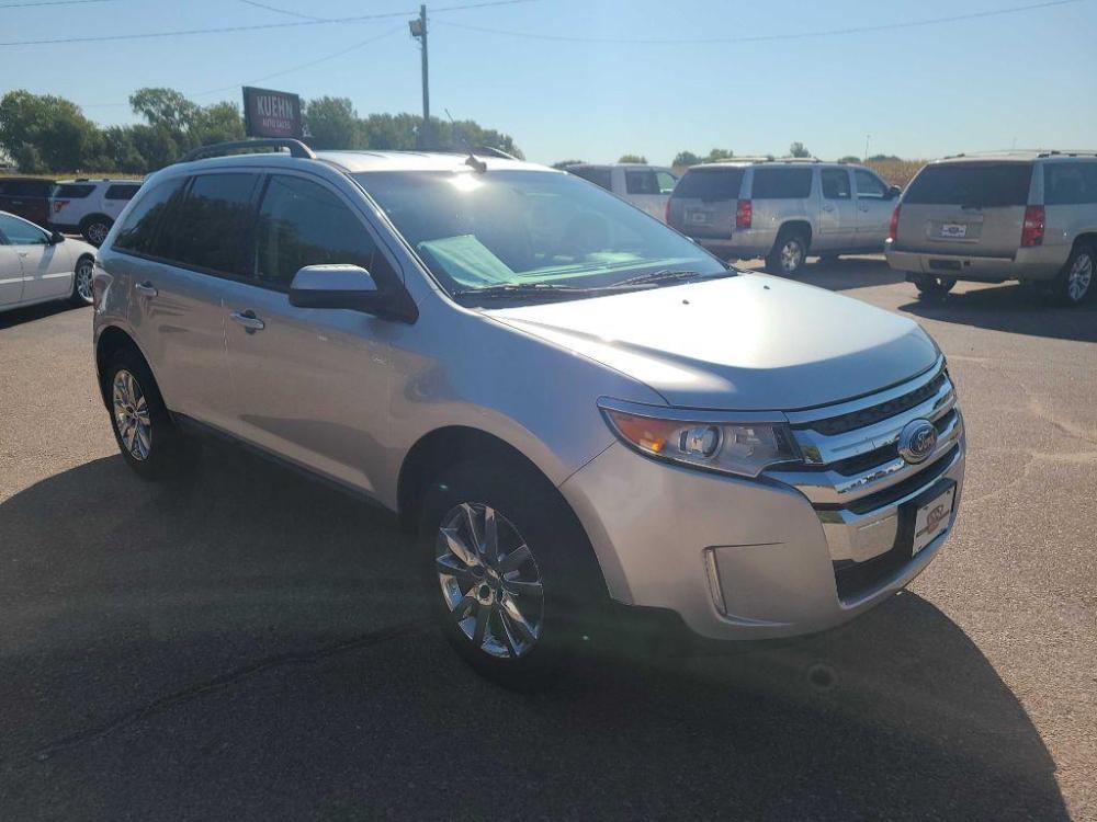 2012 SILVER FORD EDGE LIMITED (2FMDK4KC8CB) with an 3.5L engine, Automatic transmission, located at 495 Old Highway 20 West, South Sioux City, NE, 68776, (402) 494-2677, 42.458408, -96.443512 - Photo #5