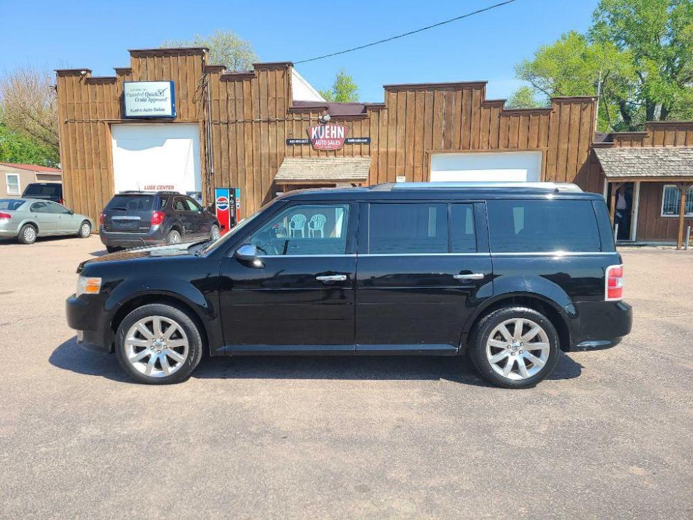 2009 BLACK FORD FLEX LIMITED (2FMEK63C09B) with an 3.5L engine, Automatic transmission, located at 495 Old Highway 20 West, South Sioux City, NE, 68776, (402) 494-2677, 42.458408, -96.443512 - Photo #1