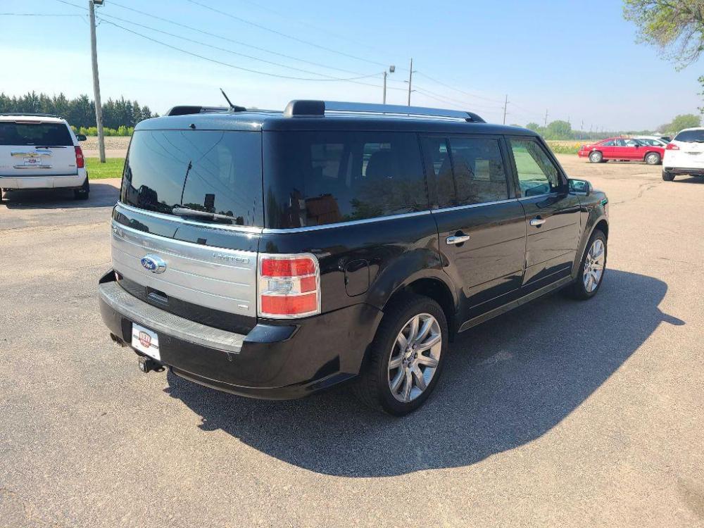 2009 BLACK FORD FLEX LIMITED (2FMEK63C09B) with an 3.5L engine, Automatic transmission, located at 495 Old Highway 20 West, South Sioux City, NE, 68776, (402) 494-2677, 42.458408, -96.443512 - Photo #3
