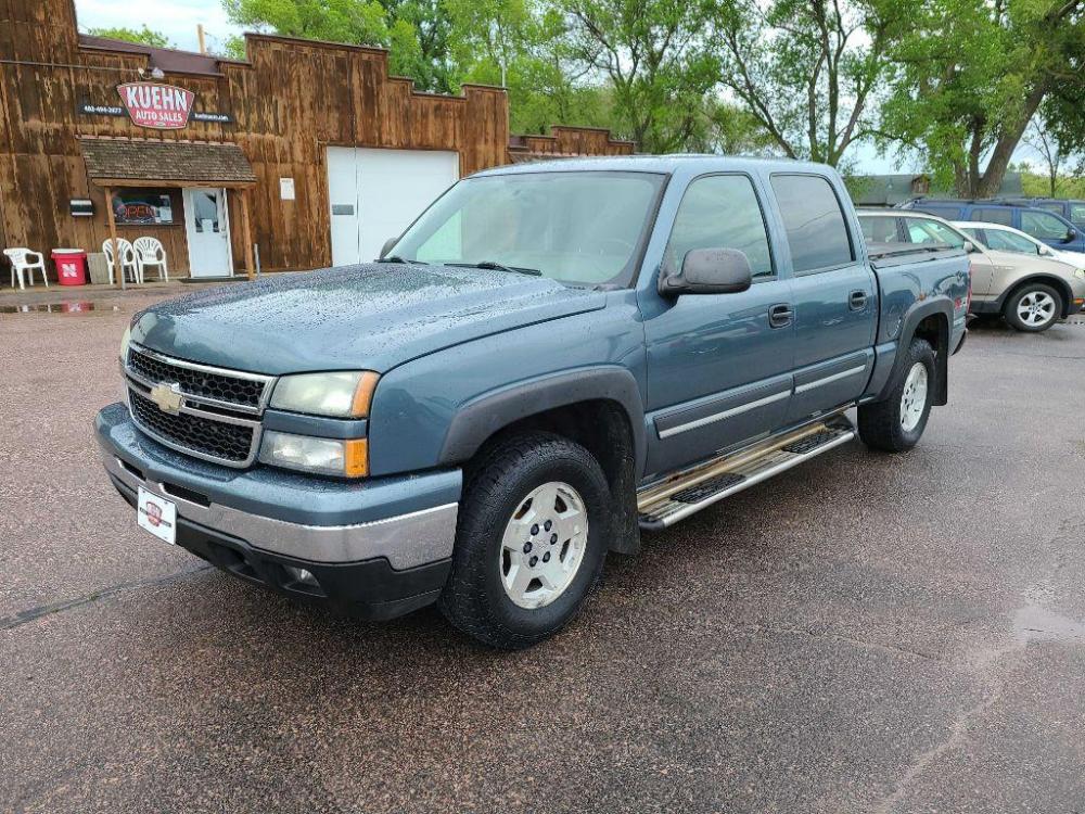 2006 BLUE CHEVROLET SILVERADO 1500 (2GCEK13T561) with an 5.3L engine, Automatic transmission, located at 495 Old Highway 20 West, South Sioux City, NE, 68776, (402) 494-2677, 42.458408, -96.443512 - Photo #0