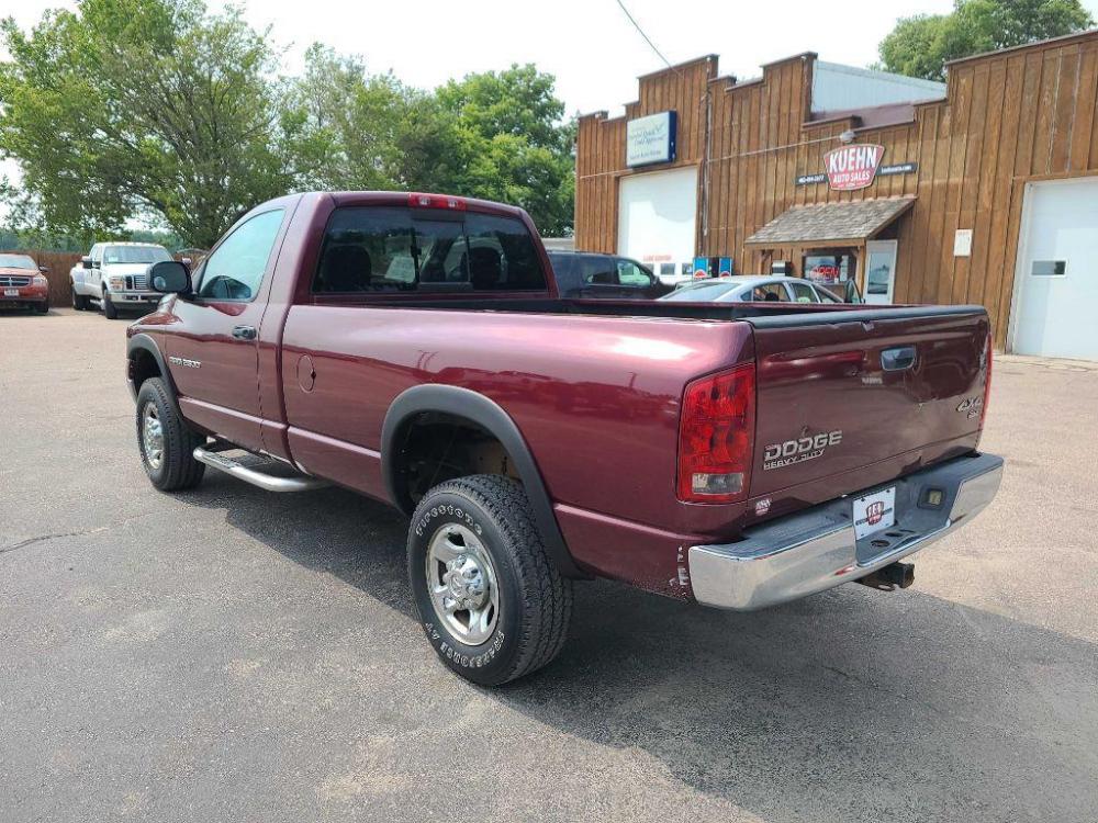 2003 MAROON DODGE RAM 2500 ST (3D7KU26D83G) with an 5.7L engine, Automatic transmission, located at 495 Old Highway 20 West, South Sioux City, NE, 68776, (402) 494-2677, 42.458408, -96.443512 - Photo #2