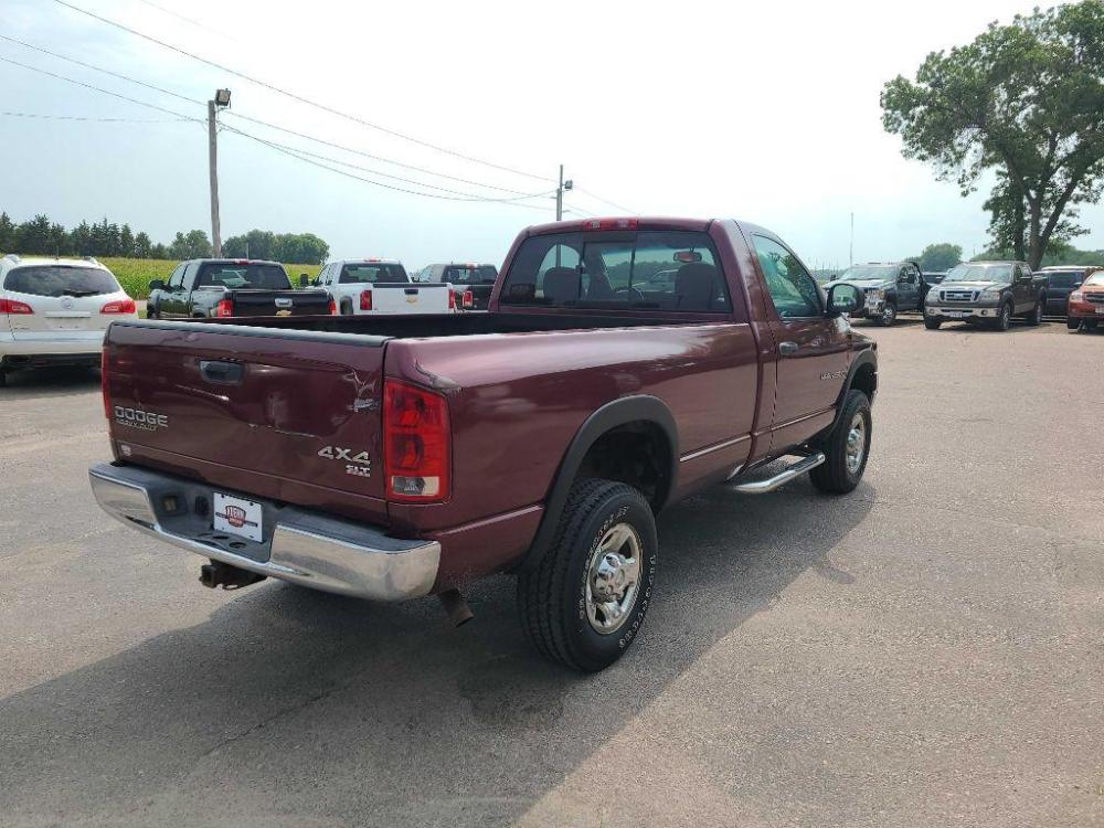 2003 MAROON DODGE RAM 2500 ST (3D7KU26D83G) with an 5.7L engine, Automatic transmission, located at 495 Old Highway 20 West, South Sioux City, NE, 68776, (402) 494-2677, 42.458408, -96.443512 - Photo #3