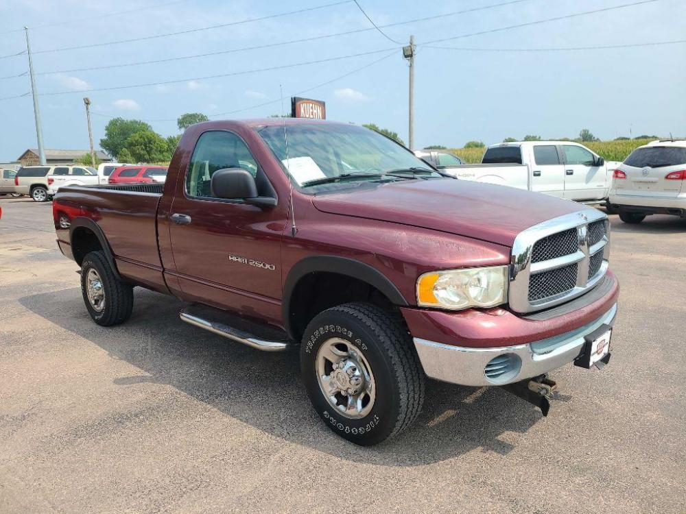 2003 MAROON DODGE RAM 2500 ST (3D7KU26D83G) with an 5.7L engine, Automatic transmission, located at 495 Old Highway 20 West, South Sioux City, NE, 68776, (402) 494-2677, 42.458408, -96.443512 - Photo #5