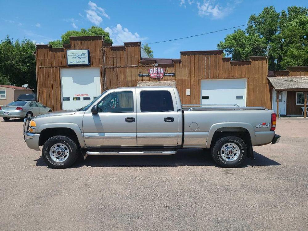 2003 PEWTER GMC SIERRA 1500 HEAVY DUTY (1GTGK13U03F) with an 6.0L engine, Automatic transmission, located at 495 Old Highway 20 West, South Sioux City, NE, 68776, (402) 494-2677, 42.458408, -96.443512 - Photo #1