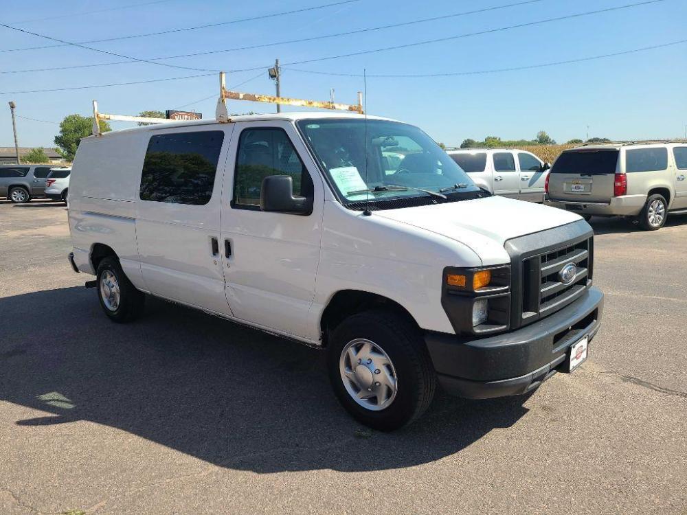 2010 WHITE FORD ECONOLINE E150 VAN (1FTNE1EL2AD) with an 5.4L engine, Automatic transmission, located at 495 Old Highway 20 West, South Sioux City, NE, 68776, (402) 494-2677, 42.458408, -96.443512 - Photo #5