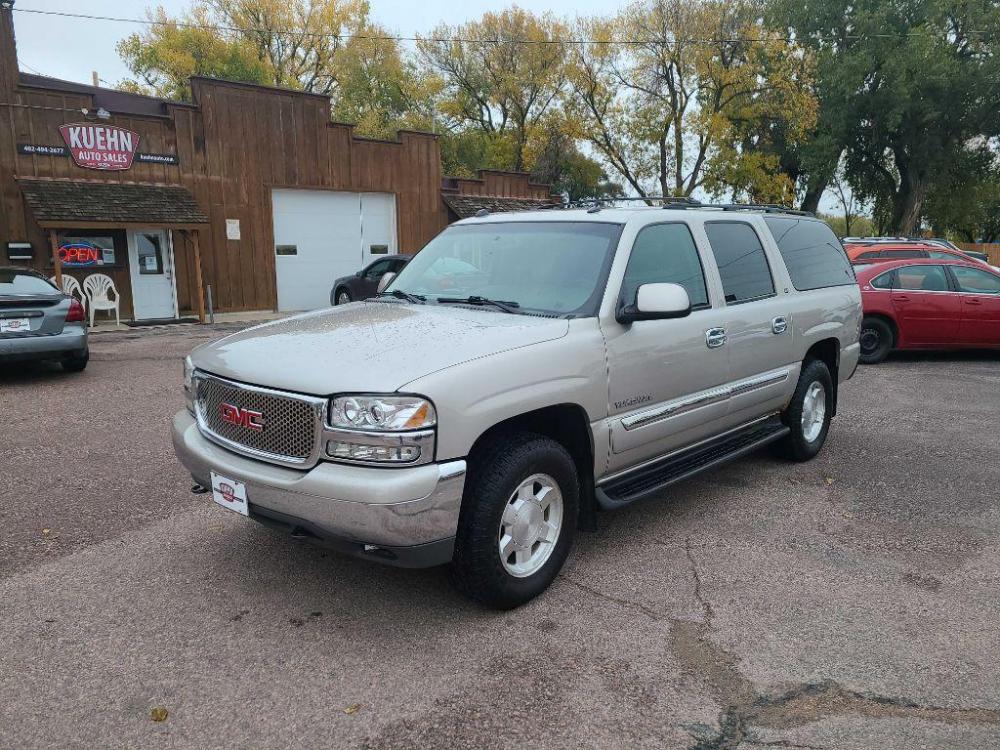 2004 PEWTER GMC YUKON XL 1500 (3GKFK16Z34G) with an 5.3L engine, Automatic transmission, located at 495 Old Highway 20 West, South Sioux City, NE, 68776, (402) 494-2677, 42.458408, -96.443512 - Photo #0