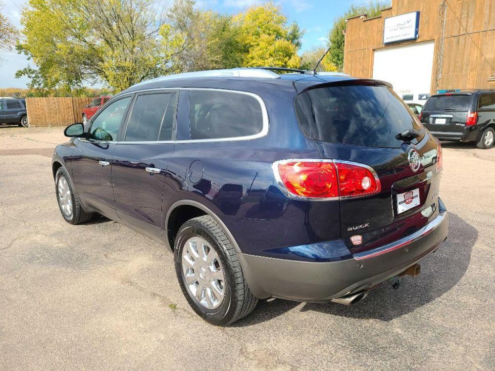 2012 BLUE BUICK ENCLAVE (5GAKVDED1CJ) with an 3.6L engine, Automatic transmission, located at 495 Old Highway 20 West, South Sioux City, NE, 68776, (402) 494-2677, 42.458408, -96.443512 - Photo #2
