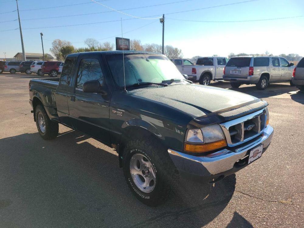 2000 GREEN FORD RANGER SUPER CAB (1FTZR15V9YP) with an 3.0L engine, Automatic transmission, located at 495 Old Highway 20 West, South Sioux City, NE, 68776, (402) 494-2677, 42.458408, -96.443512 - Photo #4
