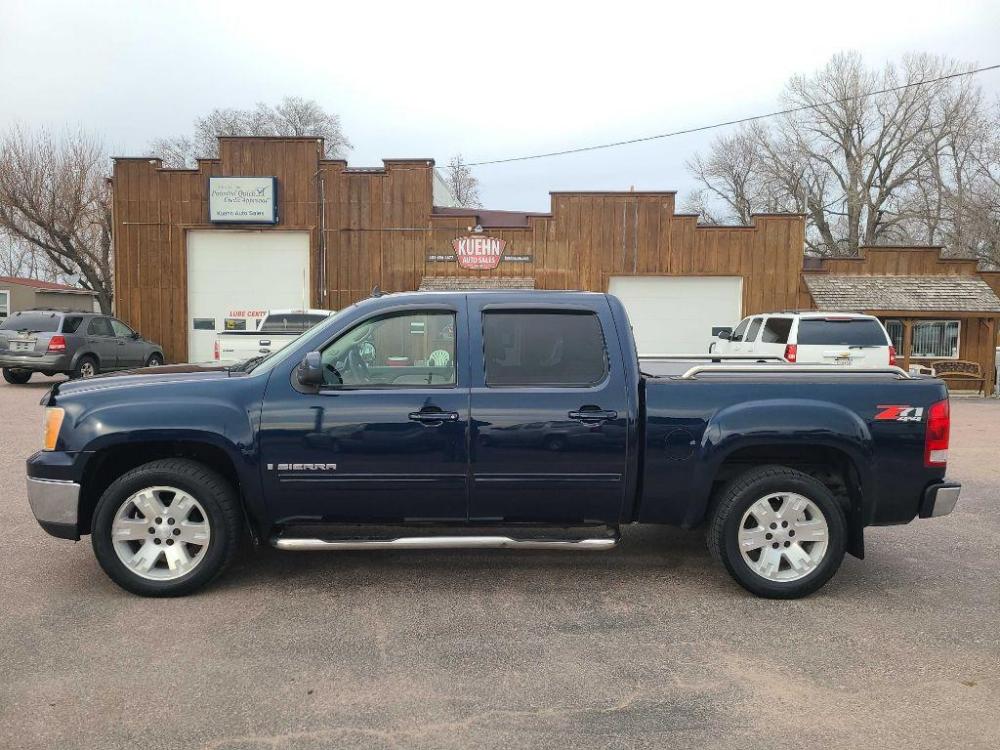 2008 BLUE GMC SIERRA 1500 (2GTEK13M181) with an 5.3L engine, Automatic transmission, located at 495 Old Highway 20 West, South Sioux City, NE, 68776, (402) 494-2677, 42.458408, -96.443512 - Photo #1