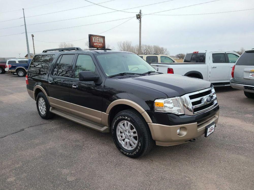 2013 BLACK FORD EXPEDITION EL XLT (1FMJK1J52DE) with an 5.4L engine, Automatic transmission, located at 495 Old Highway 20 West, South Sioux City, NE, 68776, (402) 494-2677, 42.458408, -96.443512 - Photo #5