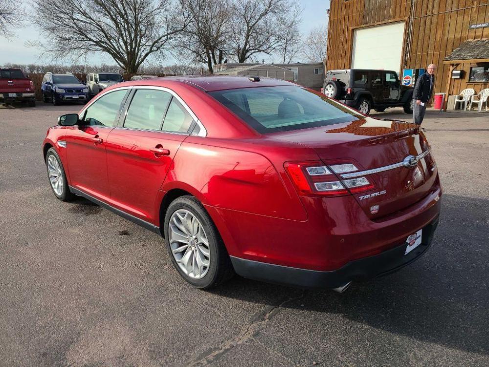 2013 MAROON FORD TAURUS LIMITED (1FAHP2F82DG) with an 3.5L engine, Automatic transmission, located at 495 Old Highway 20 West, South Sioux City, NE, 68776, (402) 494-2677, 42.458408, -96.443512 - Photo #2