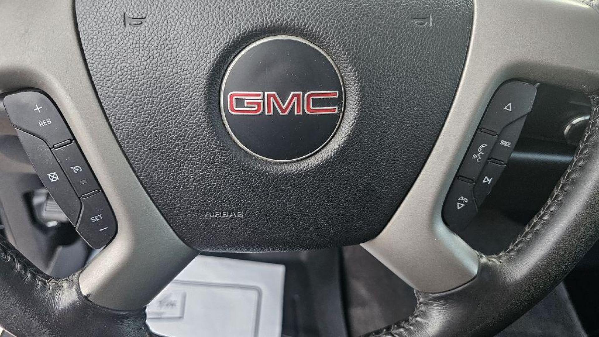 2014 BLACK GMC SIERRA 2500 SLE (1GT120CG7EF) with an 6.0L engine, Automatic transmission, located at 495 Old Highway 20 West, South Sioux City, NE, 68776, (402) 494-2677, 42.458408, -96.443512 - Photo#11