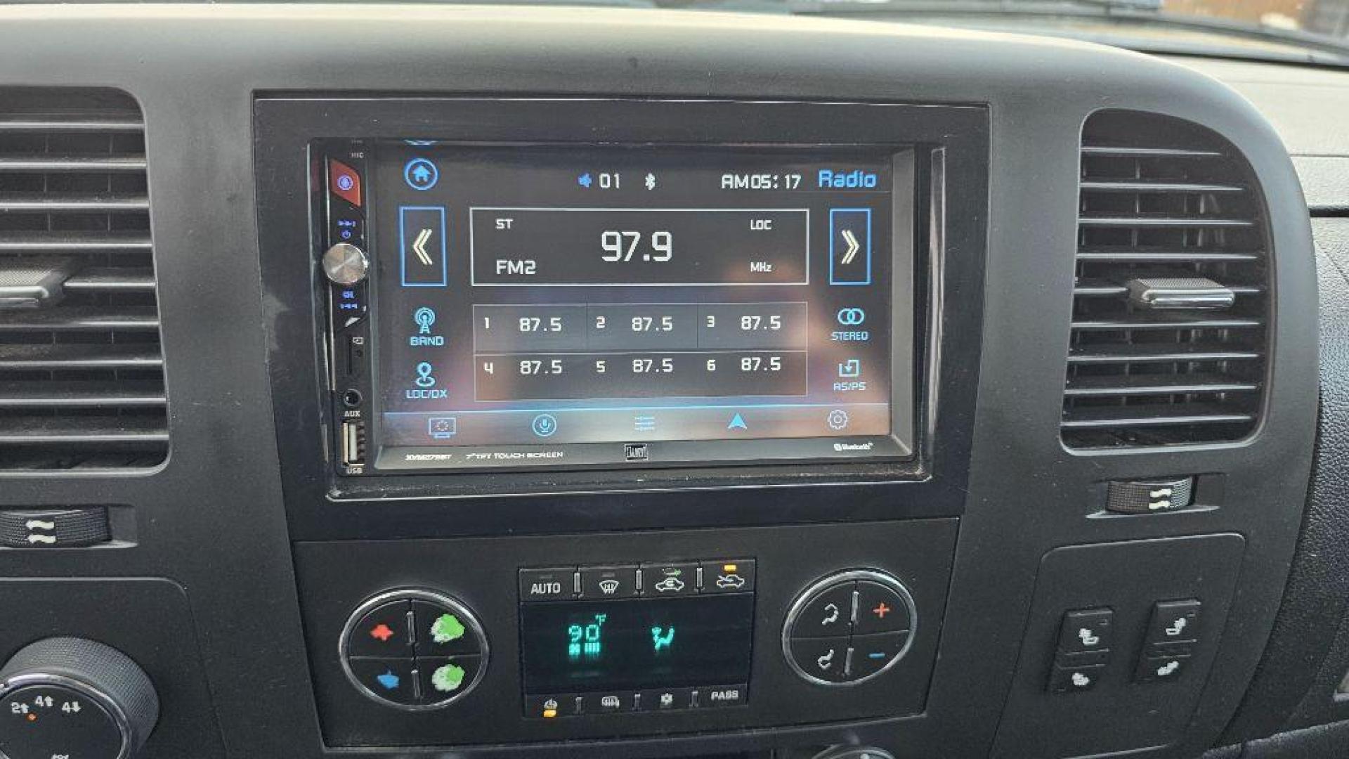 2014 BLACK GMC SIERRA 2500 SLE (1GT120CG7EF) with an 6.0L engine, Automatic transmission, located at 495 Old Highway 20 West, South Sioux City, NE, 68776, (402) 494-2677, 42.458408, -96.443512 - Photo#12