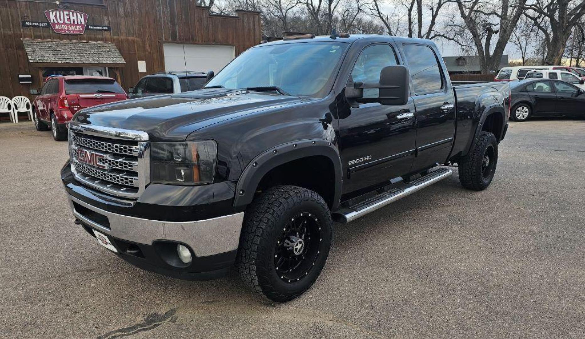 2014 BLACK GMC SIERRA 2500 SLE (1GT120CG7EF) with an 6.0L engine, Automatic transmission, located at 495 Old Highway 20 West, South Sioux City, NE, 68776, (402) 494-2677, 42.458408, -96.443512 - Photo#0