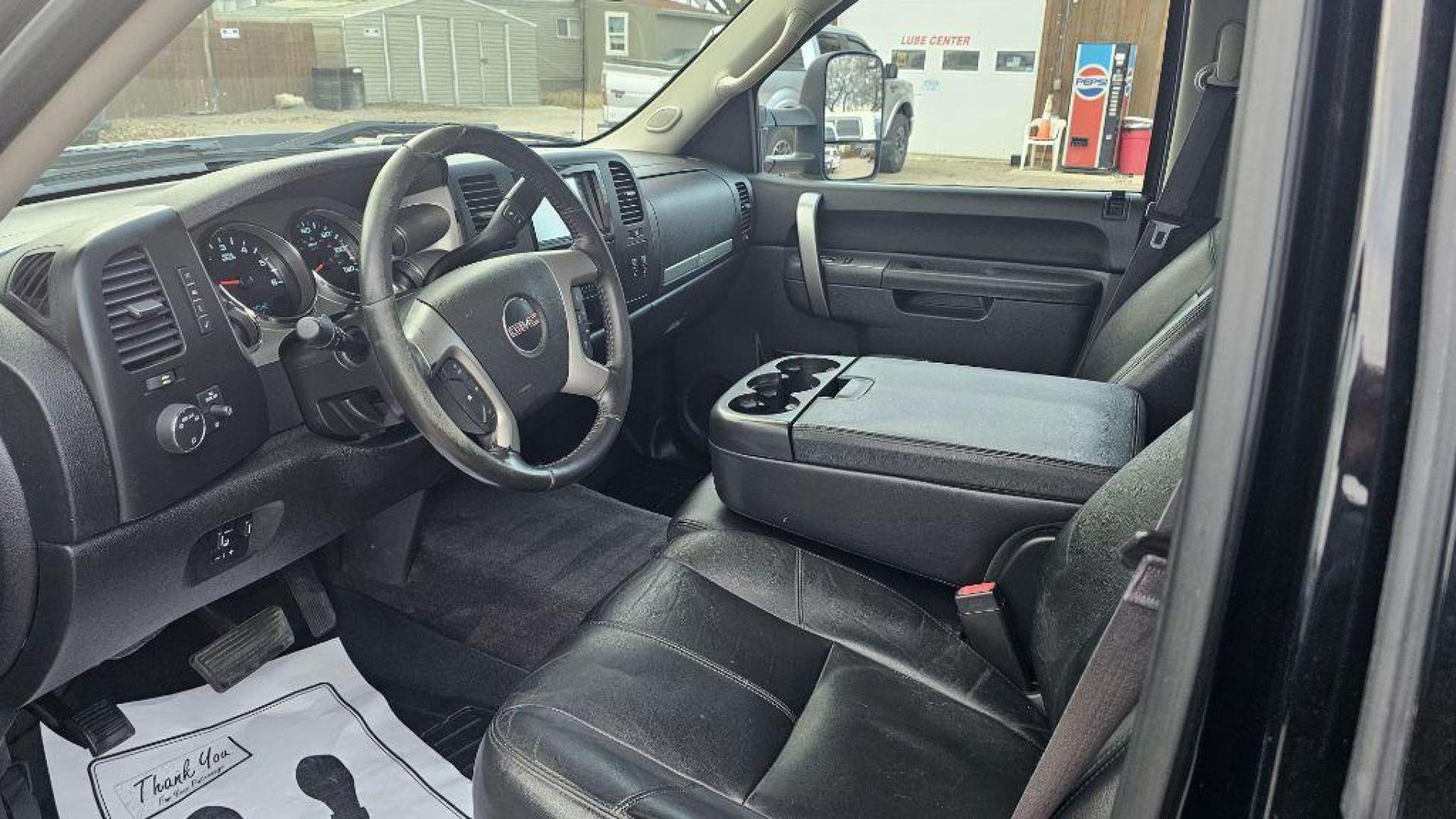 2014 BLACK GMC SIERRA 2500 SLE (1GT120CG7EF) with an 6.0L engine, Automatic transmission, located at 495 Old Highway 20 West, South Sioux City, NE, 68776, (402) 494-2677, 42.458408, -96.443512 - Photo#8