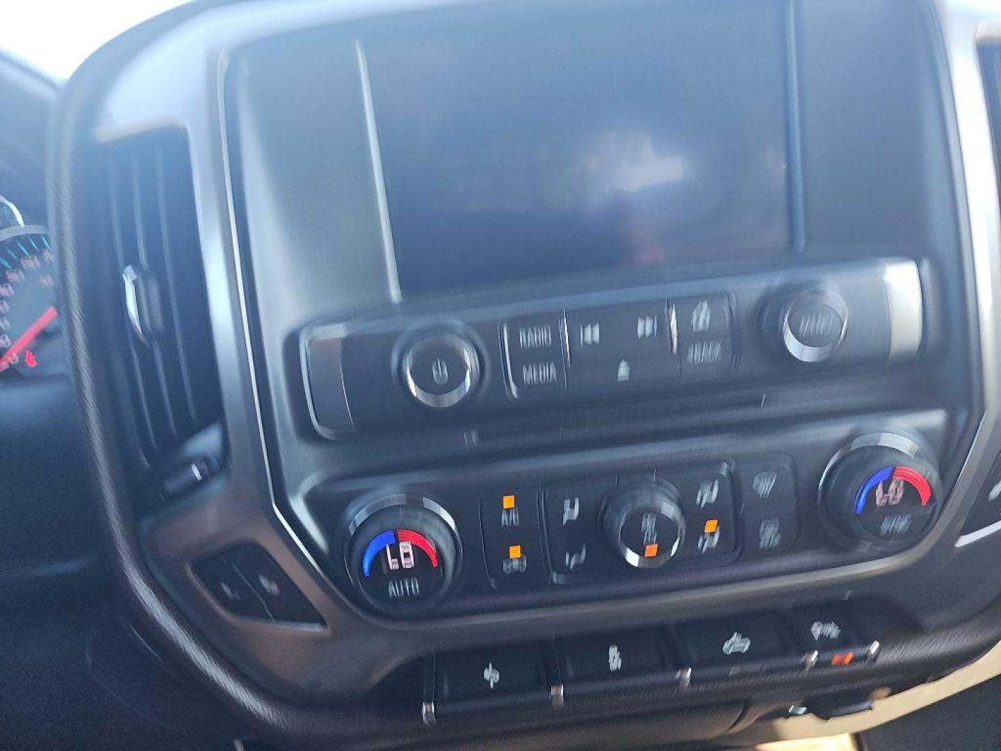 2017 RED CHEVROLET SILVERADO 1500 LTZ (3GCUKSEC1HG) with an 5.3L engine, Automatic transmission, located at 495 Old Highway 20 West, South Sioux City, NE, 68776, (402) 494-2677, 42.458408, -96.443512 - Photo#19