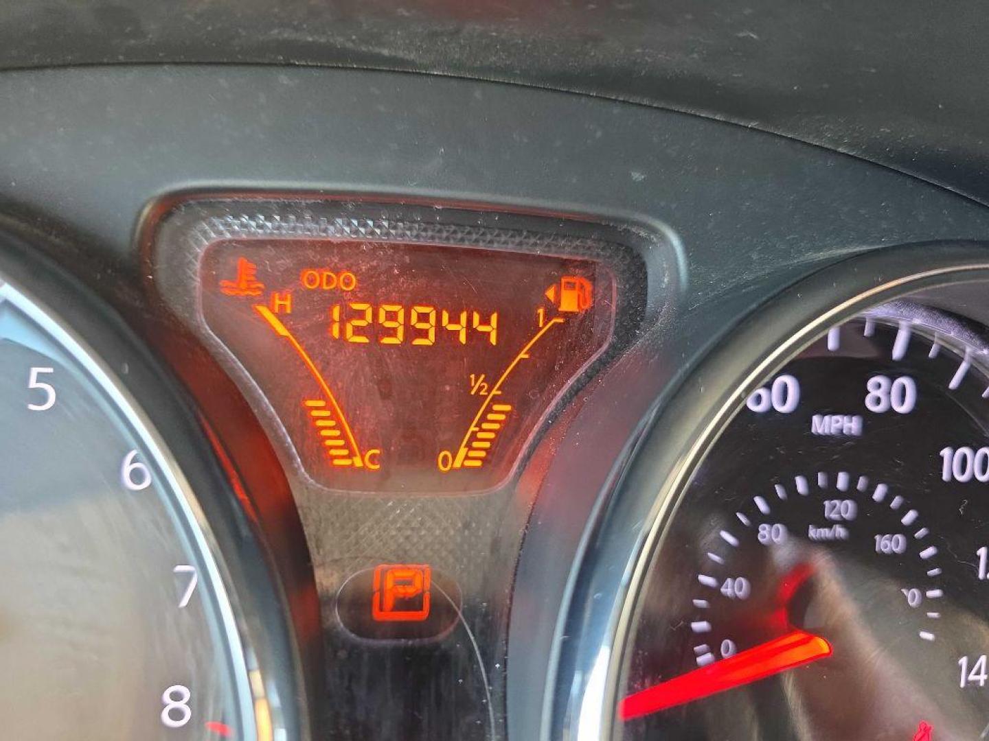 2014 MAROON NISSAN VERSA S (3N1CN7AP5EK) with an 1.6L engine, Continuously Variable transmission, located at 495 Old Highway 20 West, South Sioux City, NE, 68776, (402) 494-2677, 42.458408, -96.443512 - Photo#11