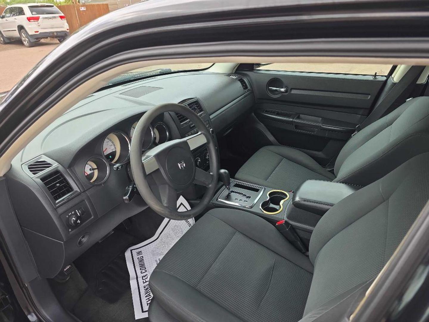 2008 BLACK DODGE CHARGER (2B3LA43G58H) with an 3.5L engine, Automatic transmission, located at 495 Old Highway 20 West, South Sioux City, NE, 68776, (402) 494-2677, 42.458408, -96.443512 - Photo#6