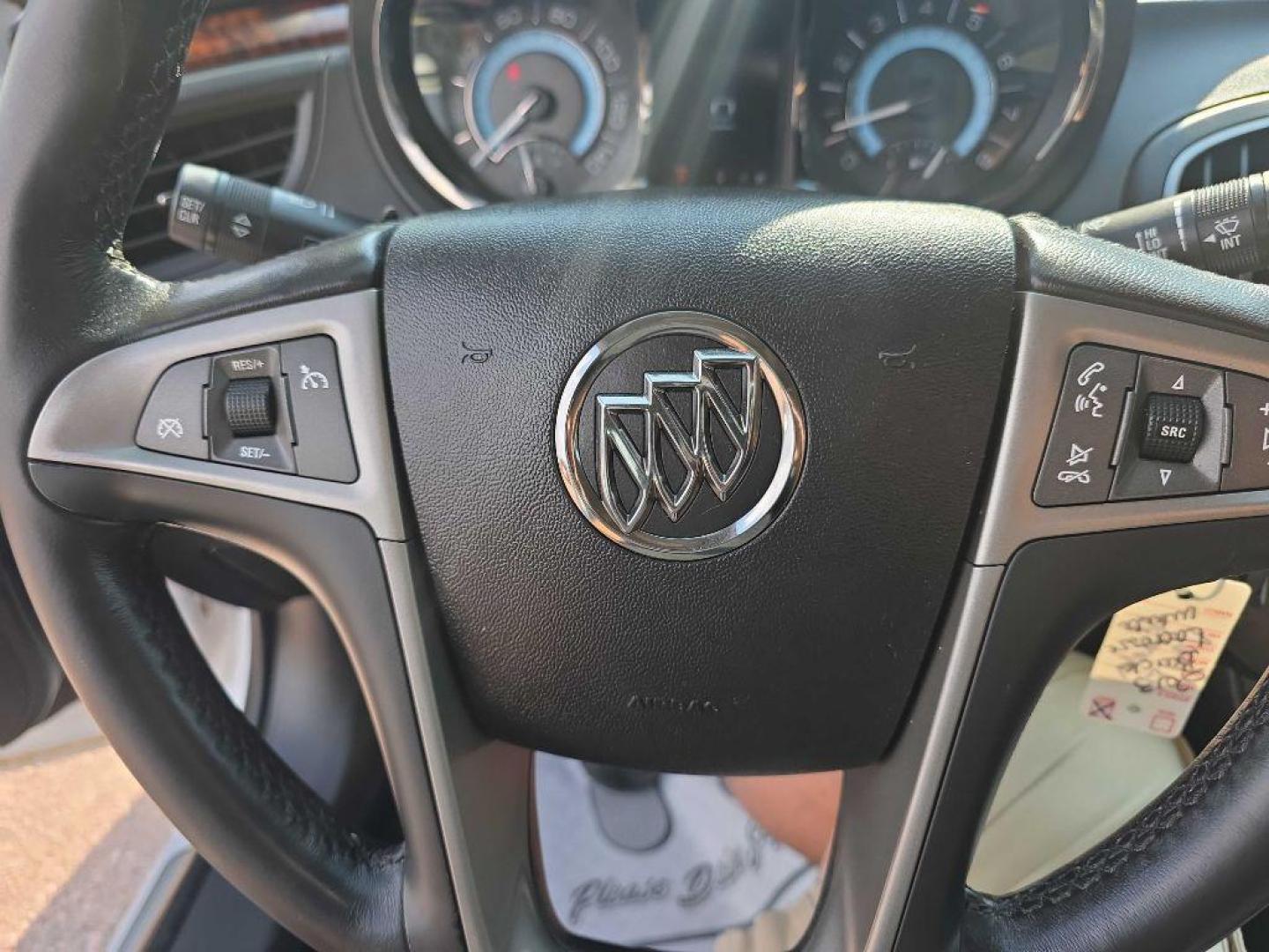 2013 WHITE BUICK LACROSSE (1G4GC5E36DF) with an 3.6L engine, Automatic transmission, located at 495 Old Highway 20 West, South Sioux City, NE, 68776, (402) 494-2677, 42.458408, -96.443512 - Photo#11