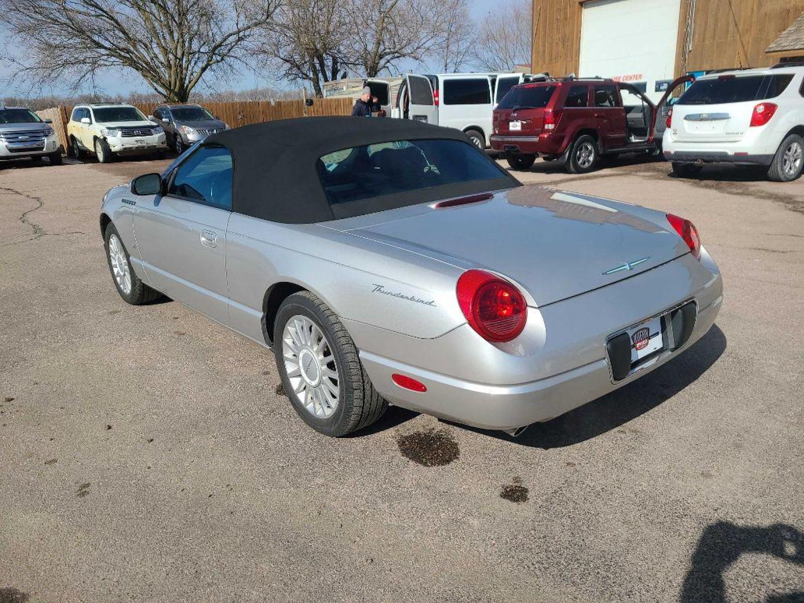 2004 SILVER FORD THUNDERBIRD (1FAHP60A74Y) with an 3.9L engine, Automatic transmission, located at 495 Old Highway 20 West, South Sioux City, NE, 68776, (402) 494-2677, 42.458408, -96.443512 - Photo #2