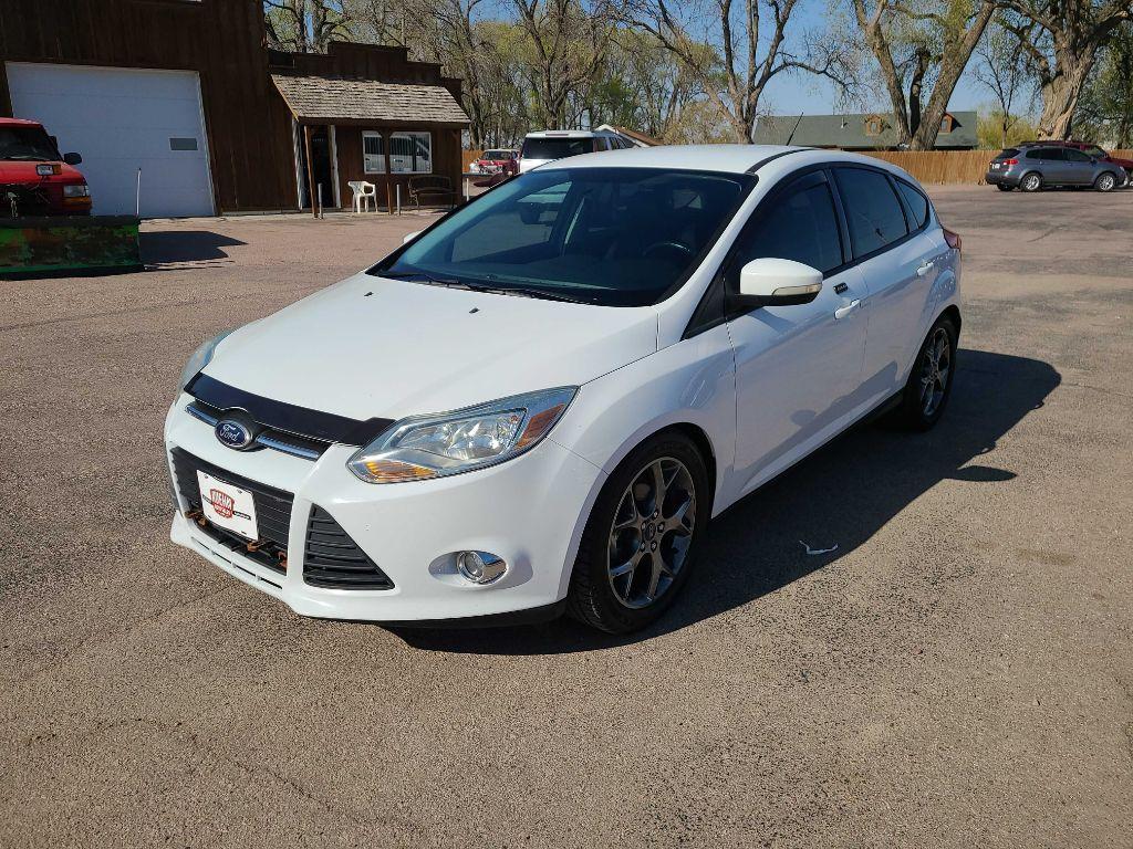 photo of 2014 FORD FOCUS 4DR