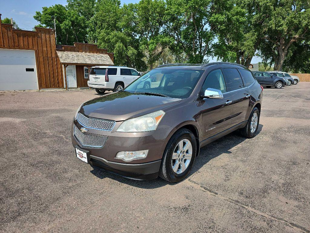 photo of 2009 CHEVROLET TRAVERSE 4DR