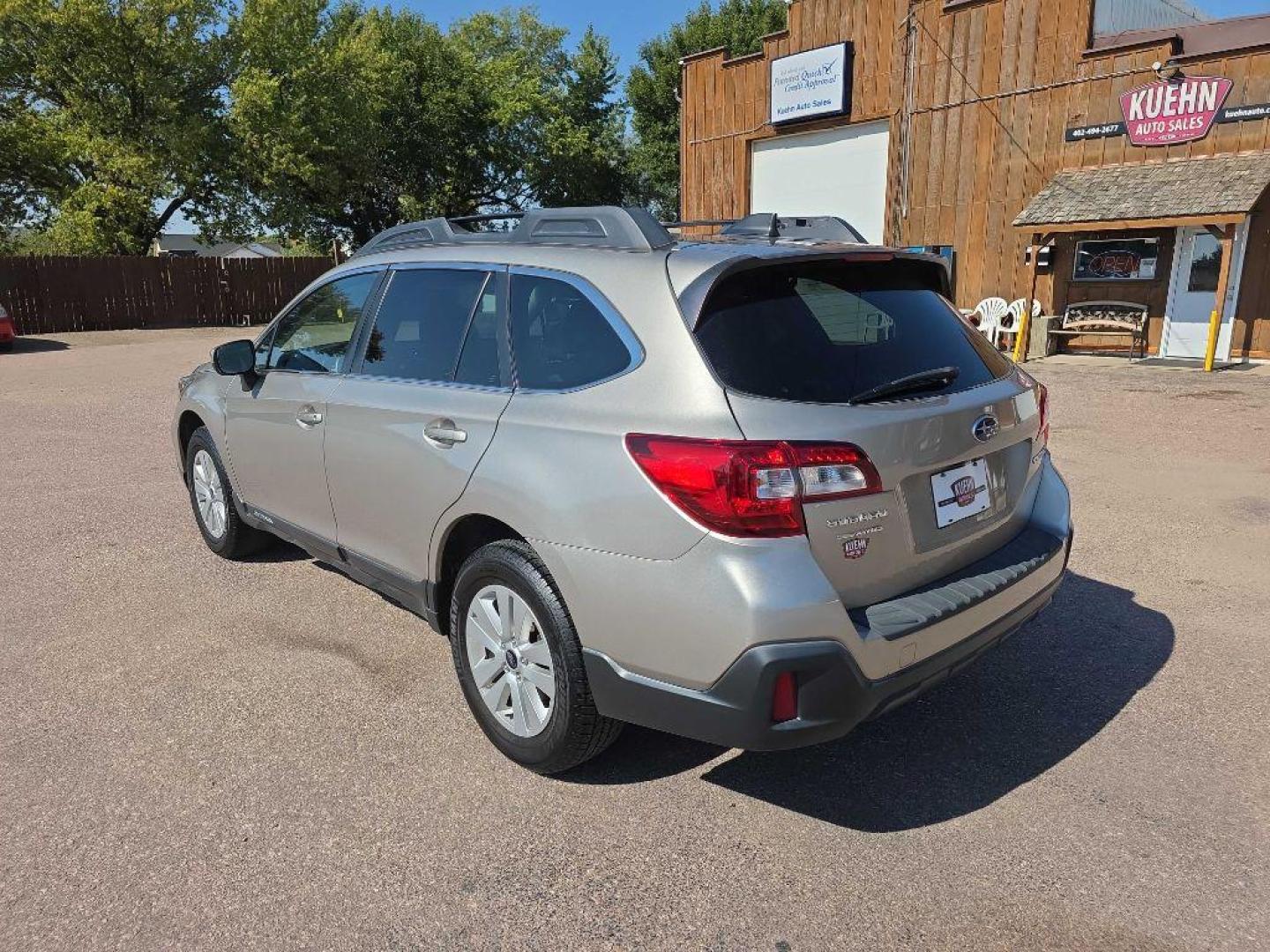 2018 TAN SUBARU OUTBACK 2.5I PREMIUM (4S4BSACC4J3) with an 2.5L engine, Continuously Variable transmission, located at 495 Old Highway 20 West, South Sioux City, NE, 68776, (402) 494-2677, 42.458408, -96.443512 - Photo#2