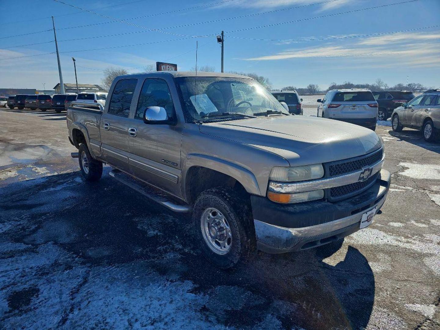 2001 PEWTER CHEVROLET SILVERADO 2500 HEAVY DUTY (1GCHK23U11F) with an 6.0L engine, Automatic transmission, located at 495 Old Highway 20 West, South Sioux City, NE, 68776, (402) 494-2677, 42.458408, -96.443512 - Photo#5