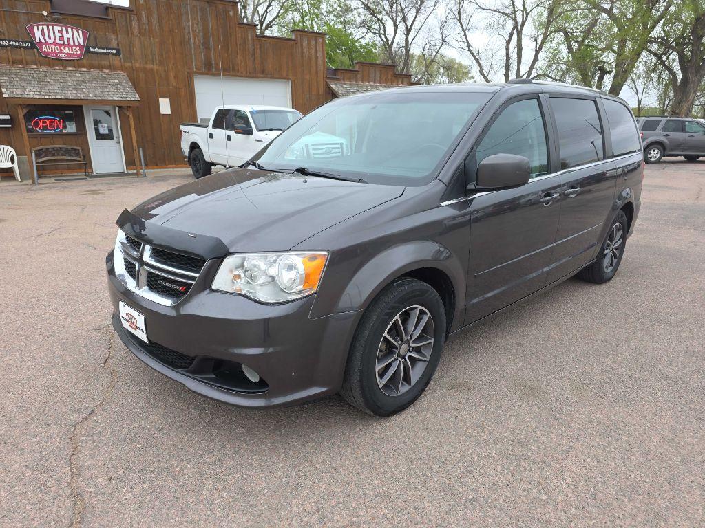 photo of 2017 DODGE GRAND CARAVAN 4DR