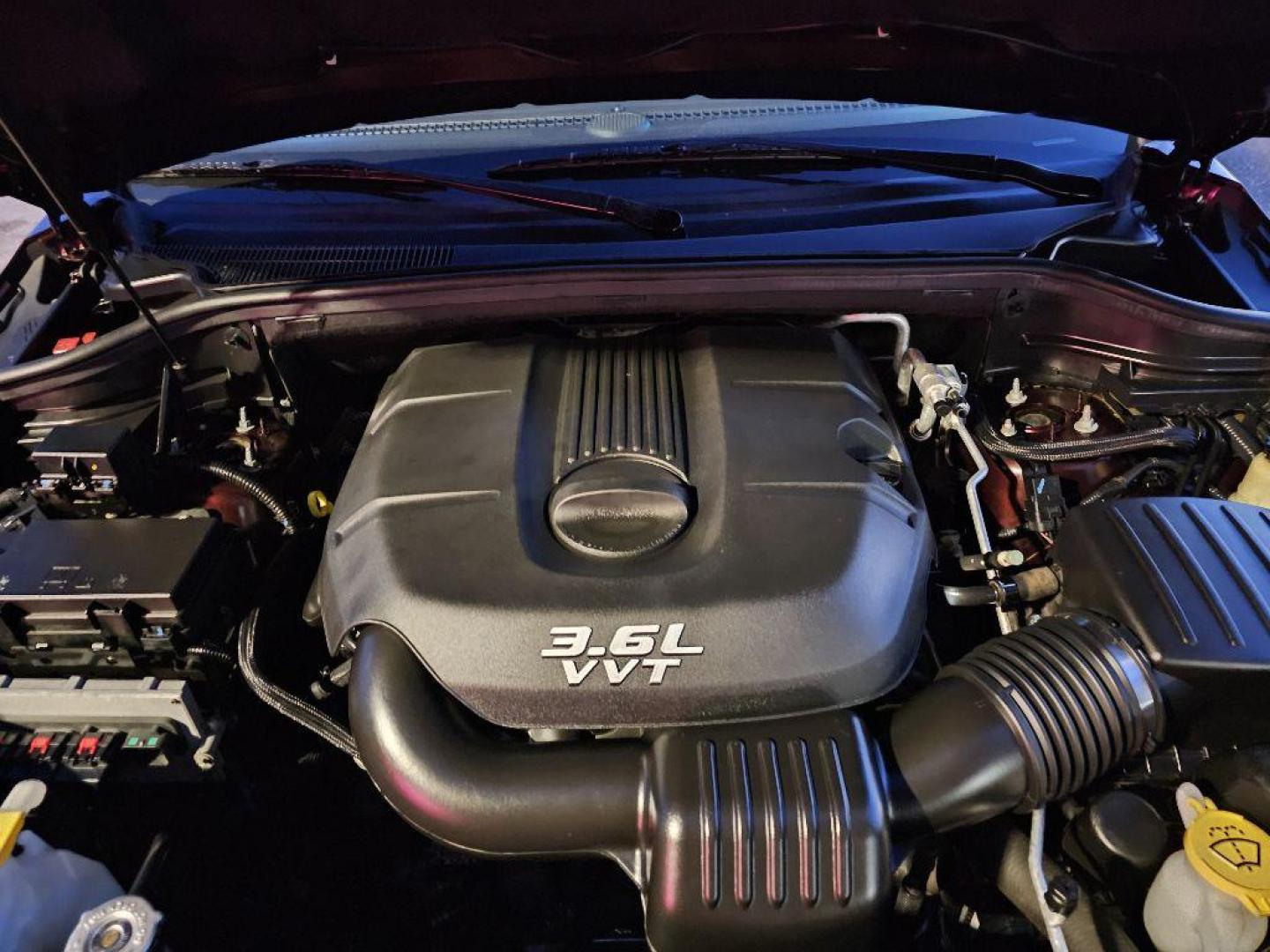 2012 MAROON DODGE DURANGO CREW (1C4RDHDG3CC) with an 3.6L engine, Automatic transmission, located at 495 Old Highway 20 West, South Sioux City, NE, 68776, (402) 494-2677, 42.458408, -96.443512 - Photo#10