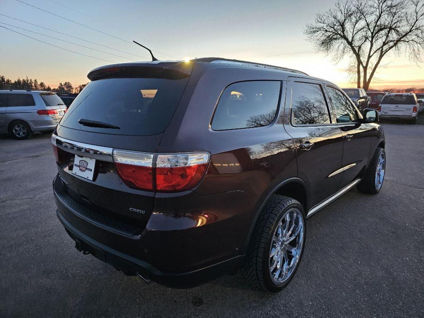 2012 MAROON DODGE DURANGO CREW (1C4RDHDG3CC) with an 3.6L engine, Automatic transmission, located at 495 Old Highway 20 West, South Sioux City, NE, 68776, (402) 494-2677, 42.458408, -96.443512 - Photo#7